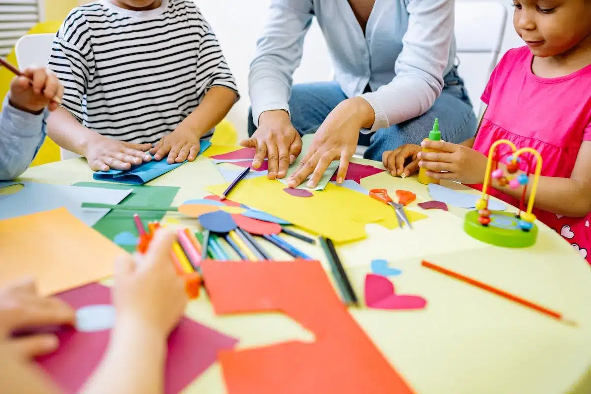 Activités manuelles pour rester actif et améliorer sa dextérité : découvrez les meilleures options !