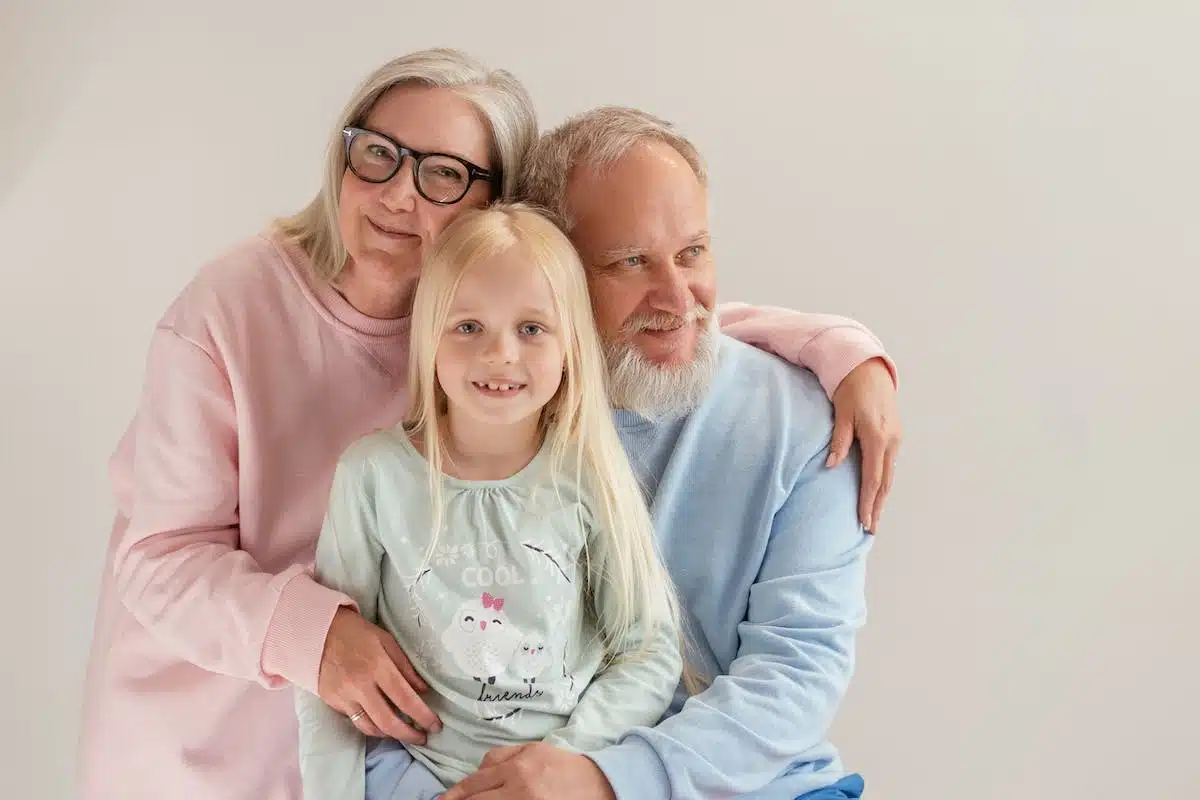 L’influence positive des petits-enfants sur la qualité de vie des seniors retraités