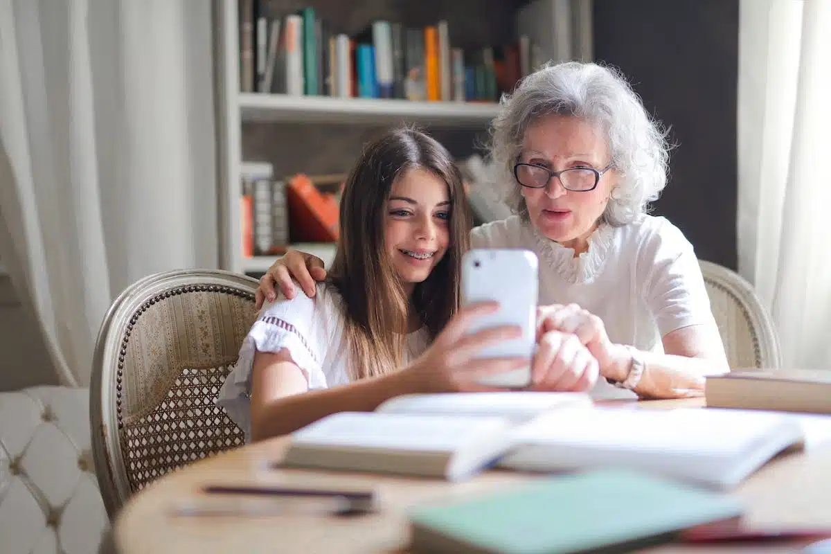 Conseils essentiels pour préserver votre bien-être pendant la retraite