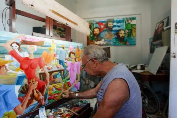 Découvrez les plaisirs culturels et artistiques pour les seniors
