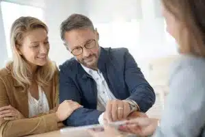 Retraite à l’étranger : les aspects positifs et négatifs à prendre en considération